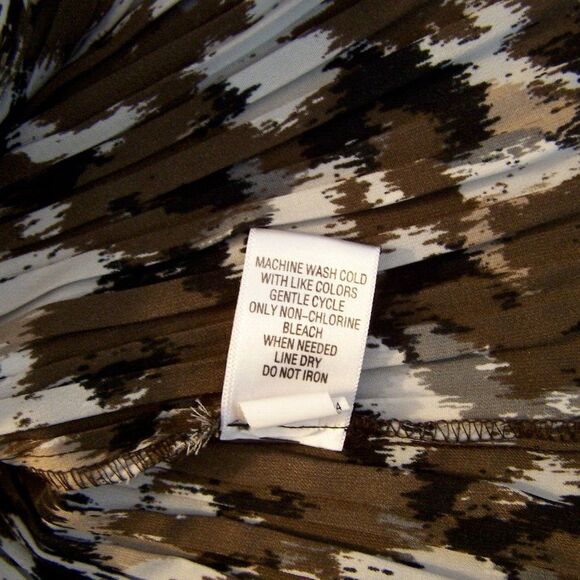 Apt. 9 Shirt Top Blouse PM Stretch Accordion Pleats Long Sleeves Brown Black - Picture 10 of 10